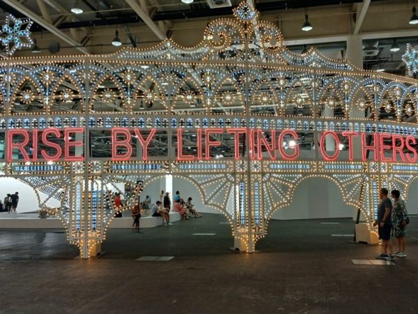 Der Kunstmesse-„Kniggö“: Verhaltenstipps, damit Sie auf der Art Basel nicht als Neuling&nbsp;auffallen