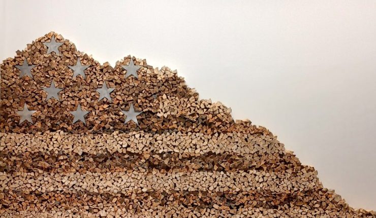 Danh Vo’s Installation „In God We Trust“ (2020) – Ein künstlerischer Kommentar auf den Niedergang der&nbsp;USA